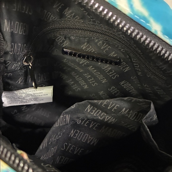 Steve Madden Colorful Crossbody Bag - Picture 4 of 11